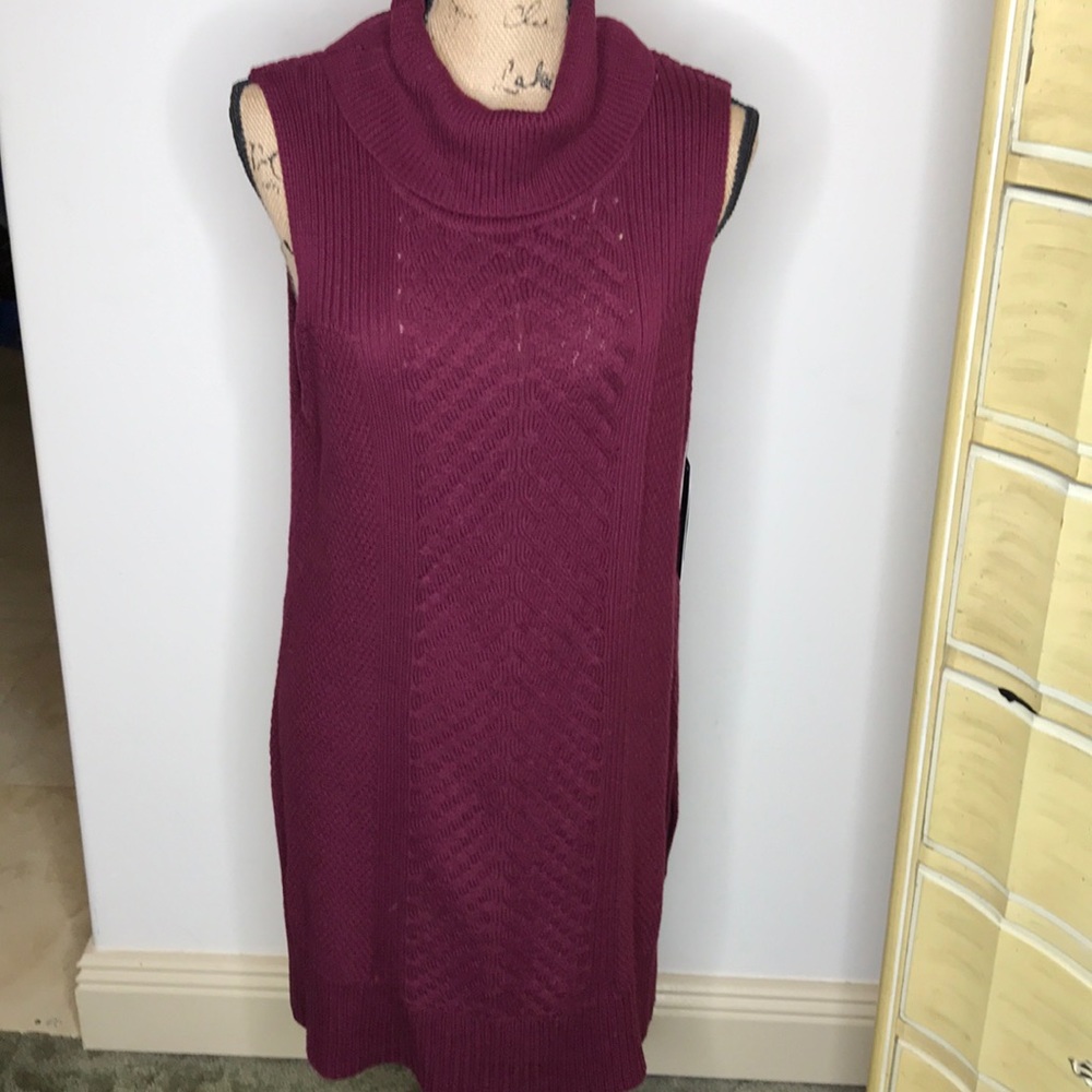 Sleeveless vest - Picture 2 of 6